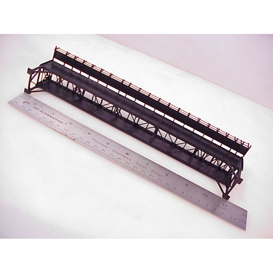 HO - 80' Intermediate Plate Girder Deck Bridge, extended web with 